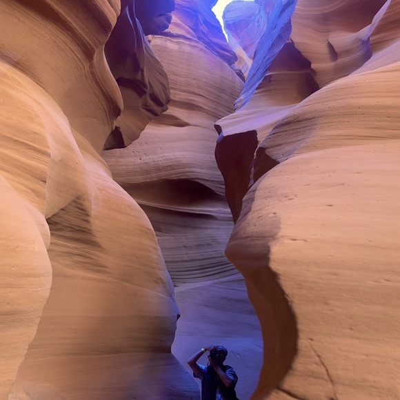 Meet your Posher, Roberto - Picture 2 of 16